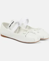 Miu Miu Ballerine in pelle con logo Bianco