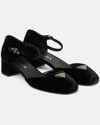 Prada Pumps in velluto Nero