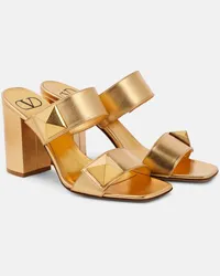 Valentino Garavani Sandali One Stud in pelle metallizzata Oro