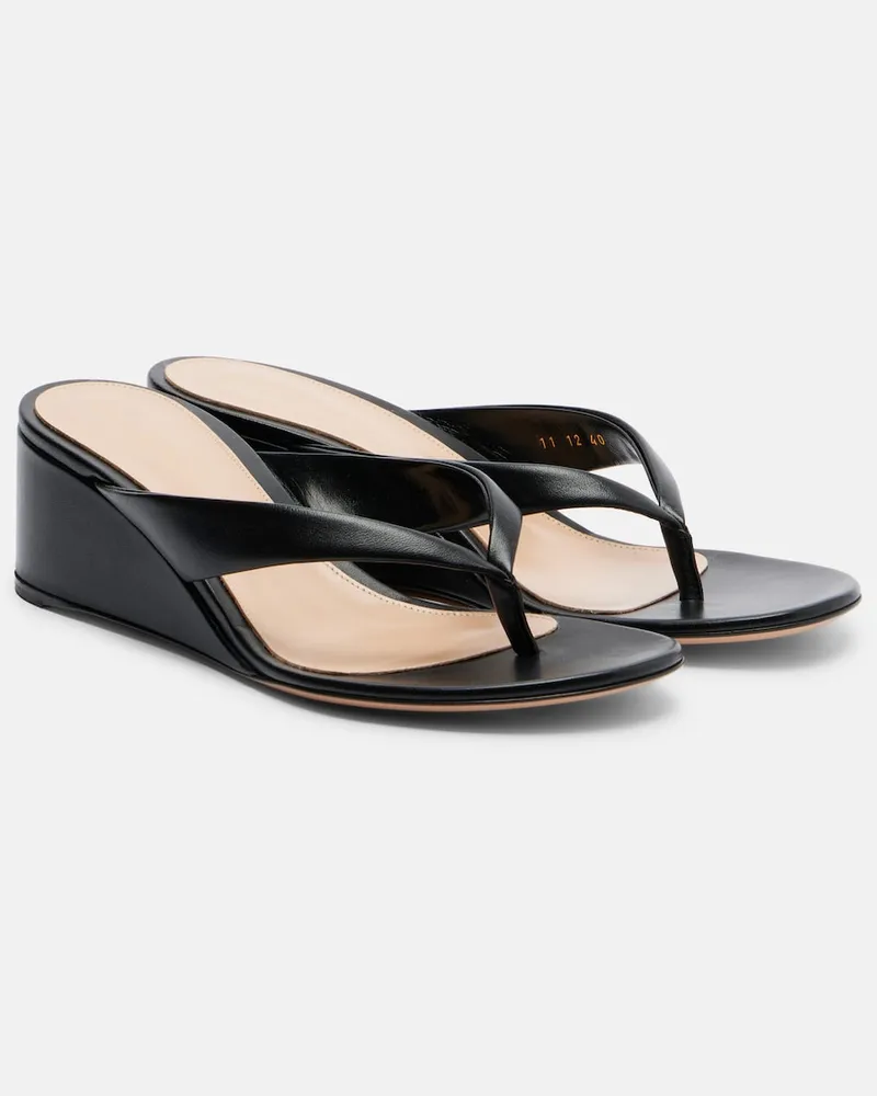 Gianvito Rossi Sandali infradito in pelle con zeppa Nero