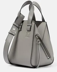 Loewe Borsa a spalla Hammock Compact in pelle Grigio