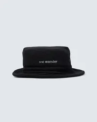 and wander Cappello in misto lana Nero