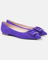 Roger Vivier Ballerine Gommettine in suede Viola