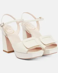 Roger Vivier Sandali in pelle con plateau e fibbie Beige