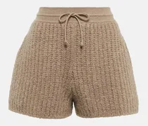 Shorts in cashmere
