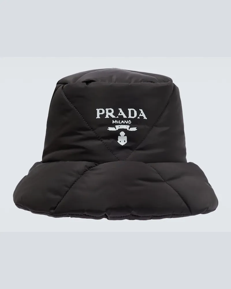 Prada Cappello da pescatore trapuntato in Re-Nylon Nero
