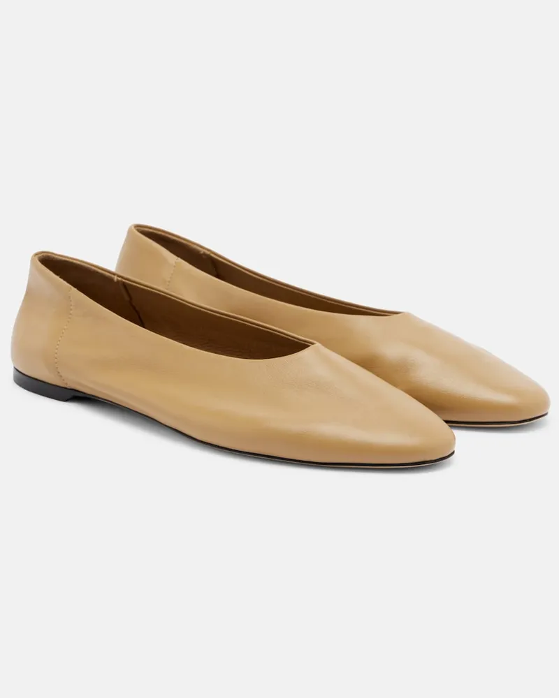 Totême Ballerine in pelle Beige