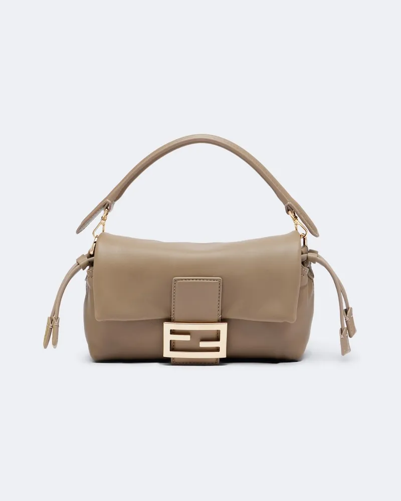 Fendi Borsa Baguette® Soft Small in pelle Marrone