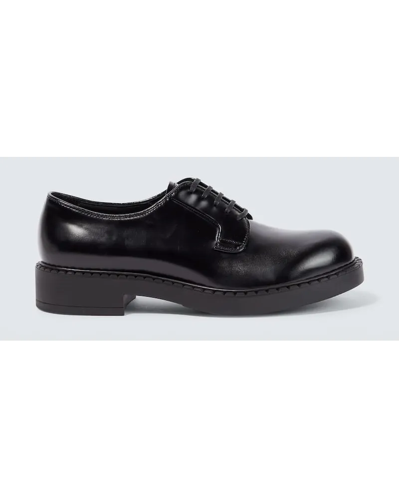Prada Stringate in pelle Nero
