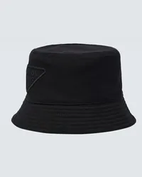 Prada Cappello da pescatore in re-nylon Nero