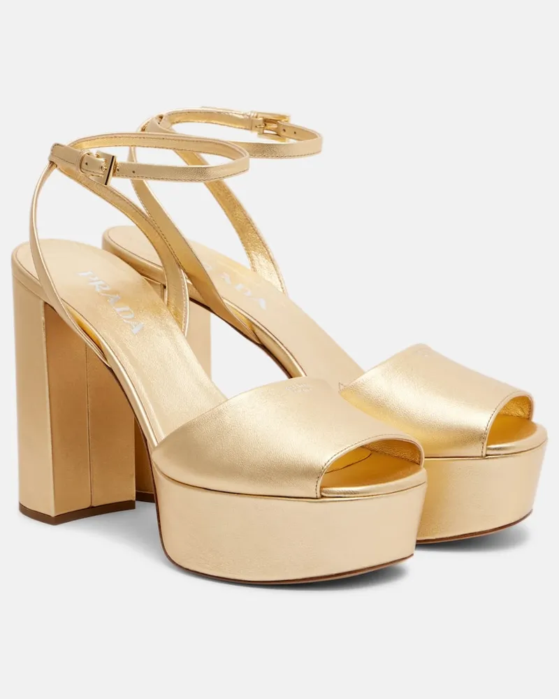 Prada Sandali con plateau in pelle metallizzata Oro