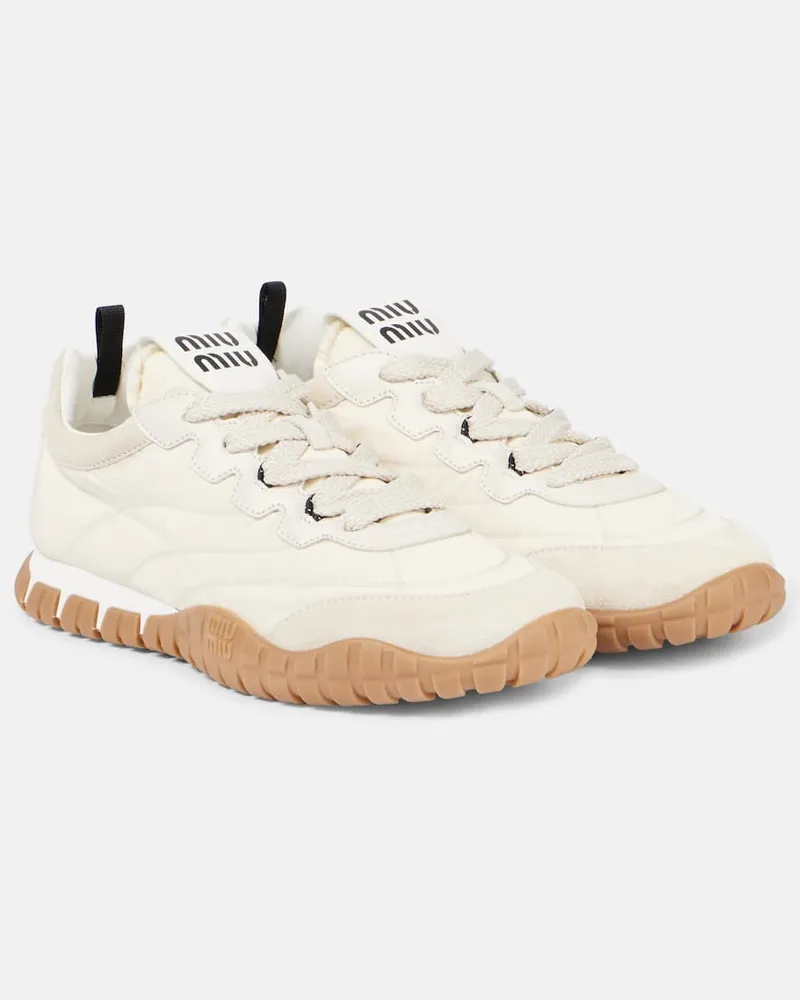 Miu Miu Sneakers Tyre con suede Bianco