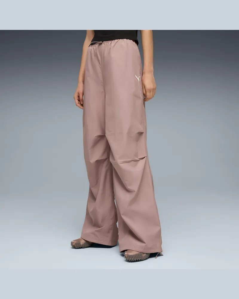 Puma Pantaloni stile parachute in tessuto Wardrobe Essentials da donna, Abbigliamento, Beige Beige