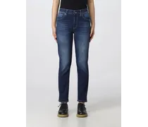 Jeans in denim