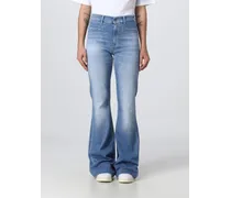 Jeans in denim