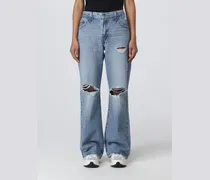 Jeans in denim