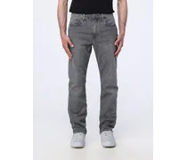 Jeans in denim